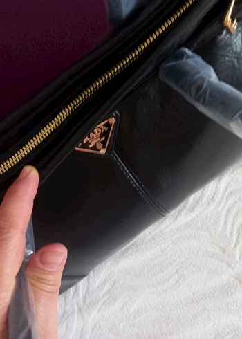 Prada Klasik Siyah Deri Kadın Çanta