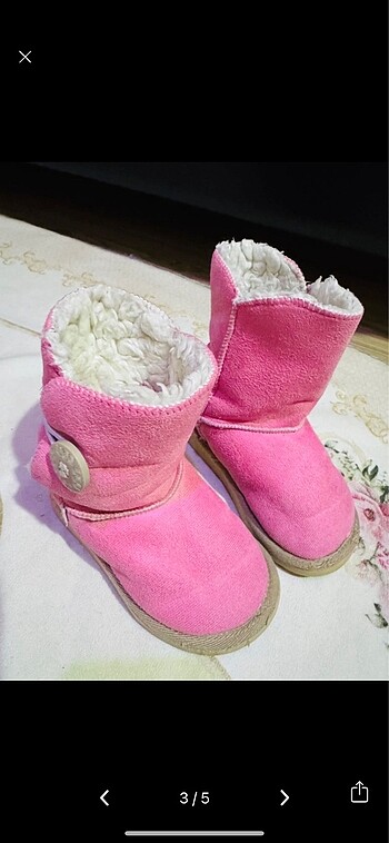 Ugg bot