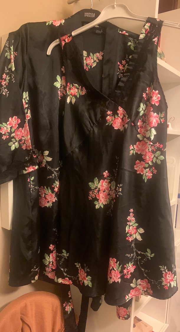 Siyah Çiçek Desenli Midi Kadın gecelik ve Sabahlık - Görsel 2