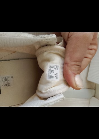 Beyaz Bağcıklı Kadın Spor Ayakkabı - Görsel 3