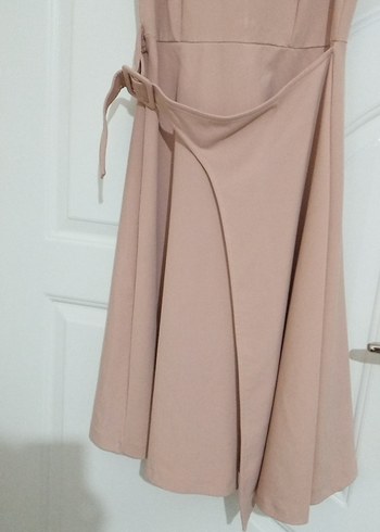 Bej Midi Drapeli Kolsuz Elbise - Görsel 2