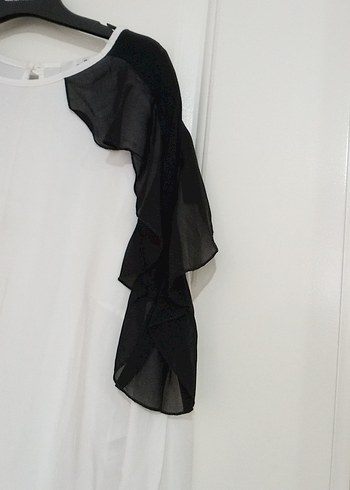 Uzun Kollu Beyaz Bluz, Fırfır Detaylı - Görsel 2