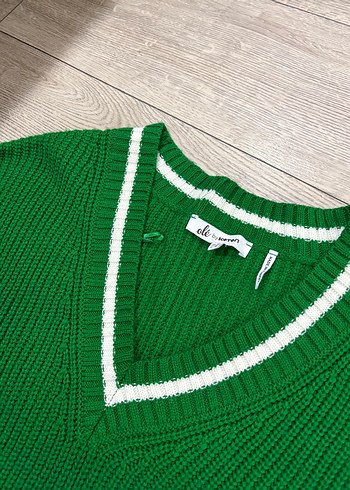 Koton Yeşil V Yaka Örgü Kadın Kazak