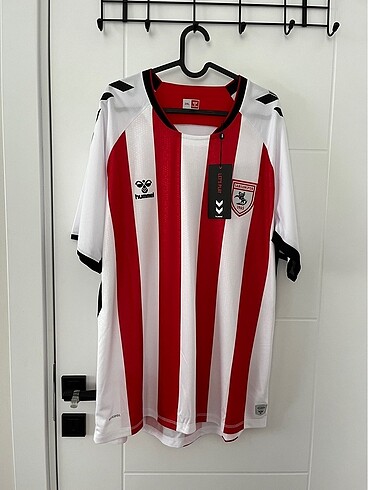 HUMMEL SAMSUNSPOR 100. YIL ÖZEL FORMA