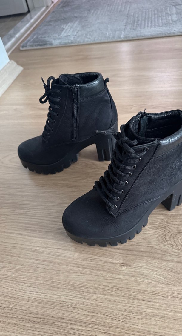 Kadın Siyah Platform Topuklu Goth Bot - Görsel 2