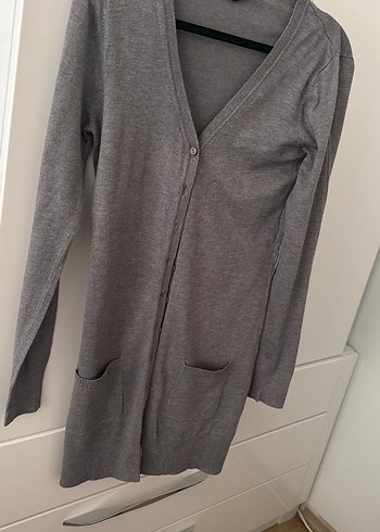 Gri Uzun Kollu Düğmeli Kadın Hırka - Görsel 3