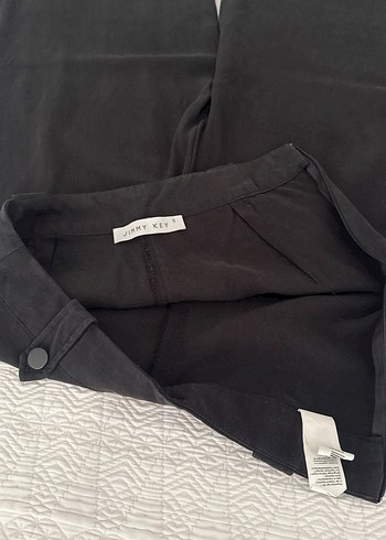 Siyah Bol Kesim Kemerli Kadın Kumaş Pantolon - Görsel 4