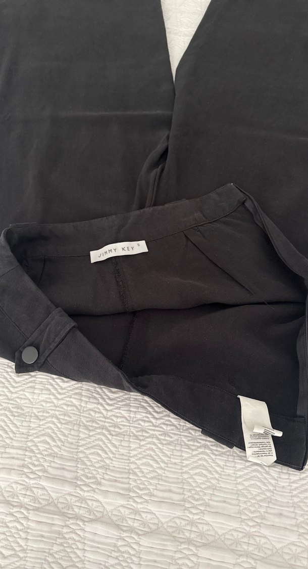 Siyah Bol Kesim Kemerli Kadın Kumaş Pantolon - Görsel 4