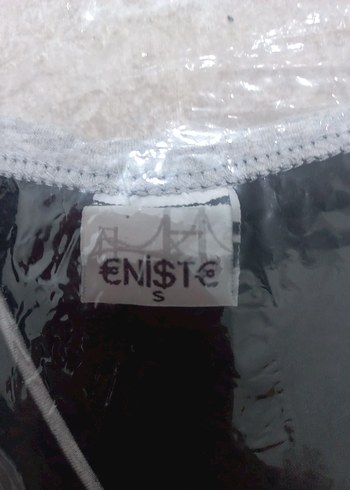 Erkek Siyah V Yaka Baskılı Tişört - Görsel 2