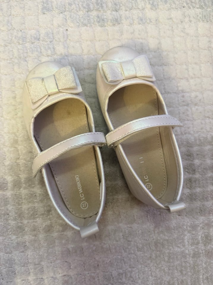 Kız Çocuk Beyaz Fiyonk Detaylı Babet - Görsel 5