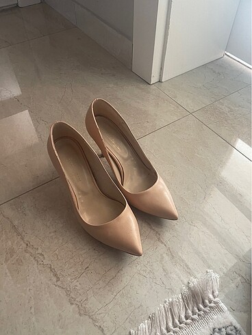Diğer Stiletto