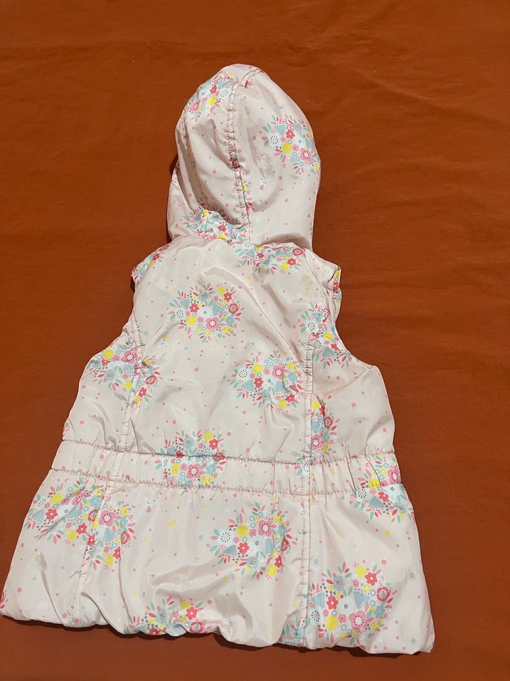 Kız Çocuk Kapüşonlu Çiçek Desenli Yelek - Görsel 2