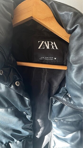 ZARA MONT (ŞİŞME DERİ MONT)