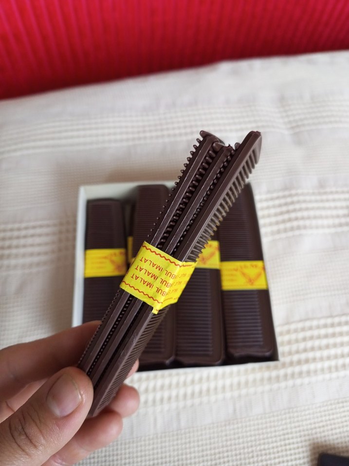 4'lü Kahverengi Plastik Tarak Seti - Görsel 5