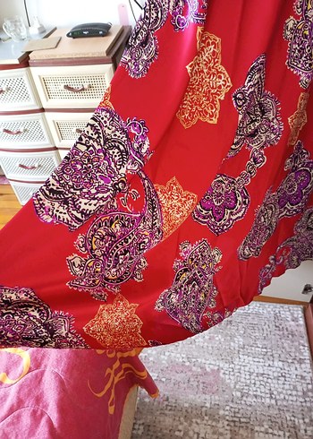 Kırmızı Desenli Uzun Bohem Abiye Elbise - Görsel 3