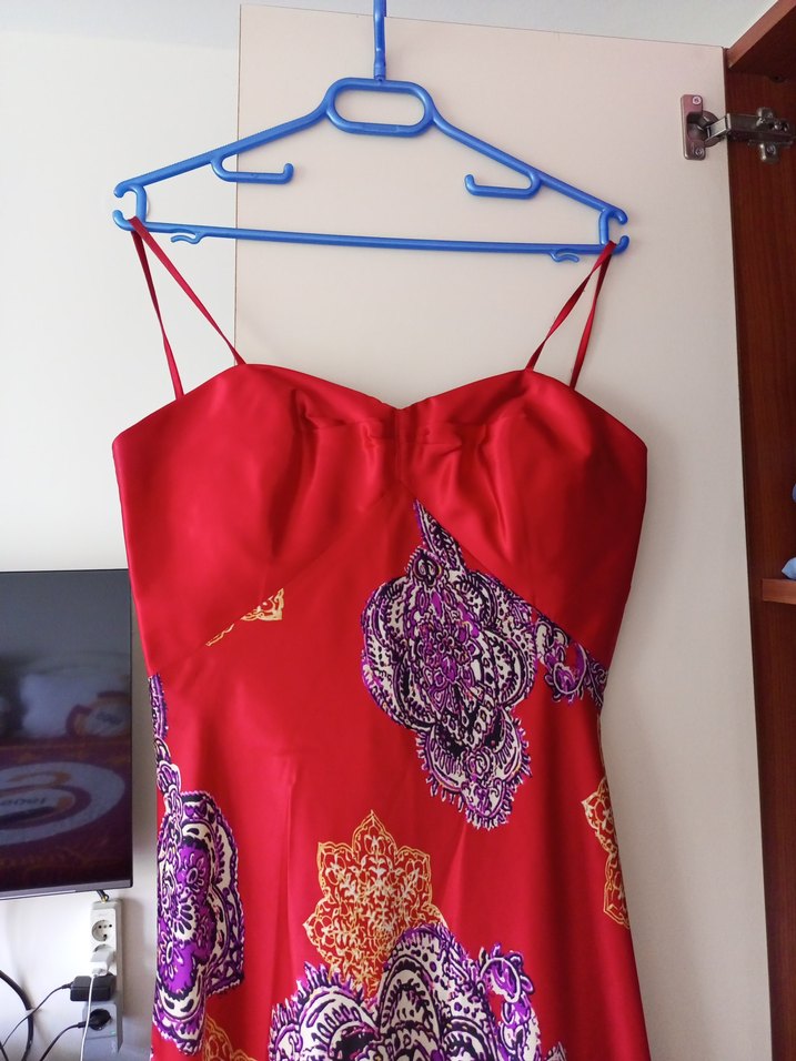 Kırmızı Desenli Uzun Bohem Abiye Elbise - Görsel 2