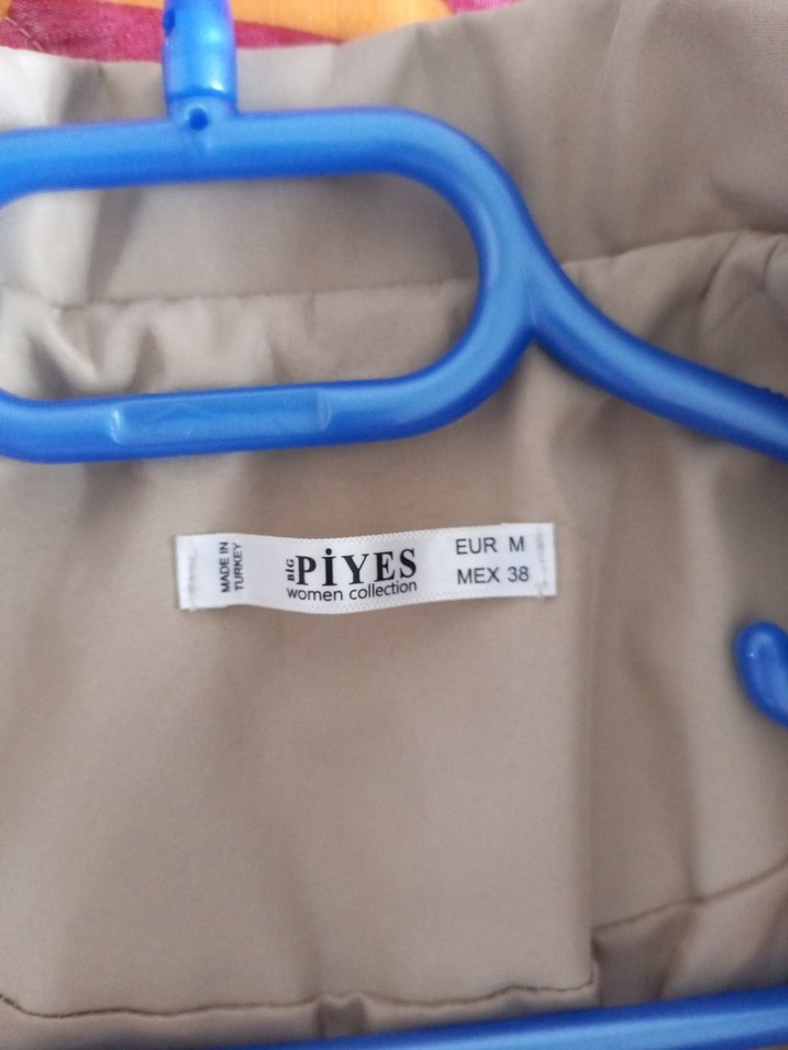 Düğmeli Bej Uzun Kadın Trençkot - Görsel 4