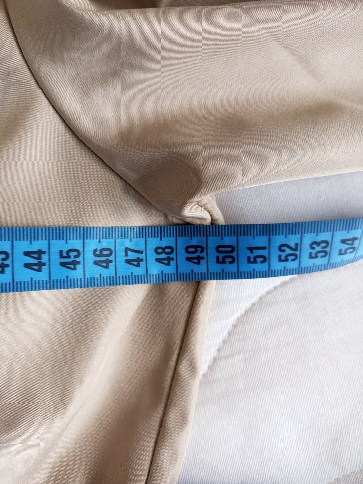 Düğmeli Bej Uzun Kadın Trençkot - Görsel 2