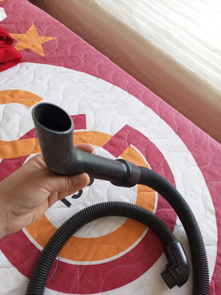 Elektrikli Süpürge Hortumu - Görsel 2