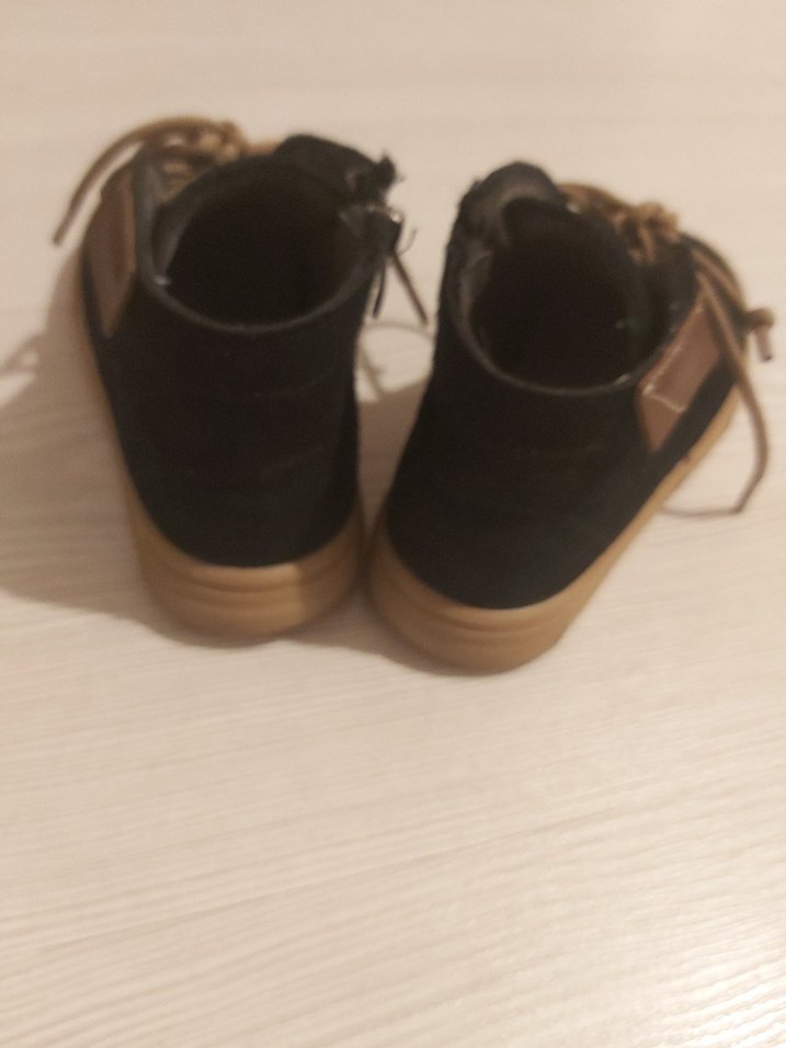 Siyah Bağcıklı Erkek Çocuk Botu - Görsel 3