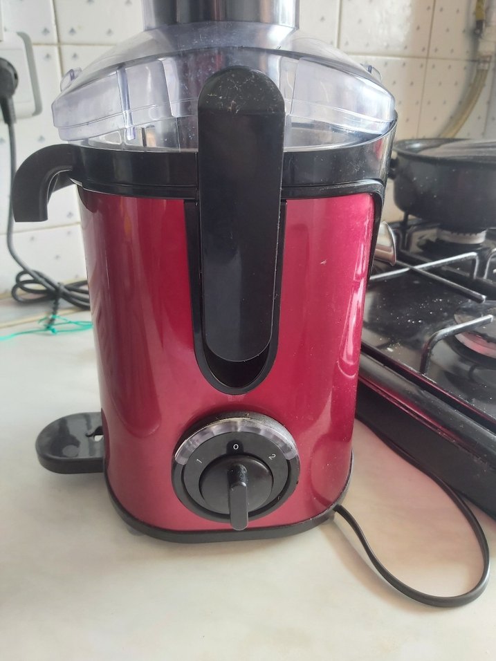 Kırmızı Arzum Meyve Sıkacağı - Görsel 2