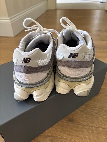 38,5 Beden New Balance 9060 Gri