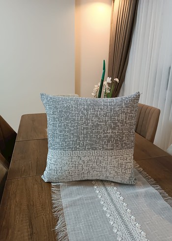 Gri Desenli Modern Dekoratif Yastık