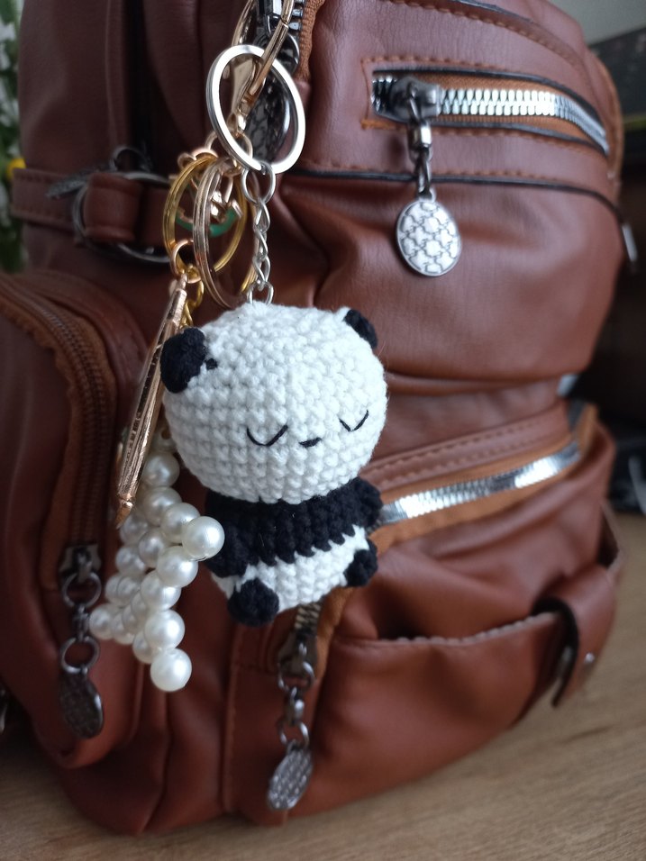 panda  Kadın Anahtarlık amigurumi - Görsel 2