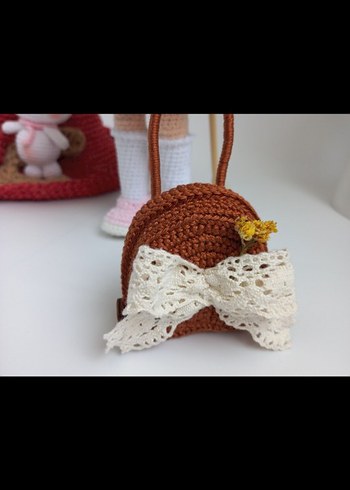 Beden Pastel Renkli Örgü Bebek ve Aksesuarları