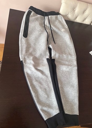 Nike Tech Fleece Panda Orjinal - Görsel 2