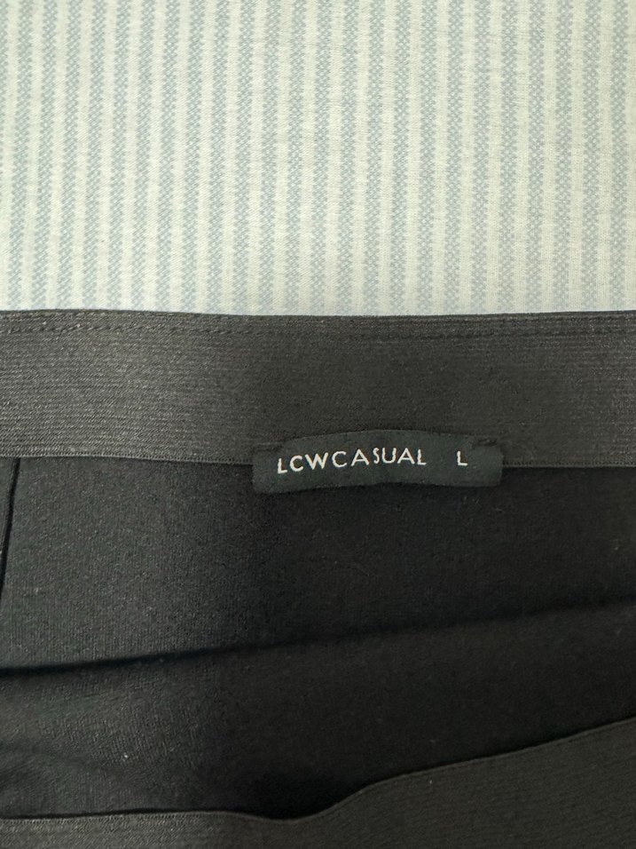 LcWaikiki Kadın Siyah Mini Etek - Görsel 3