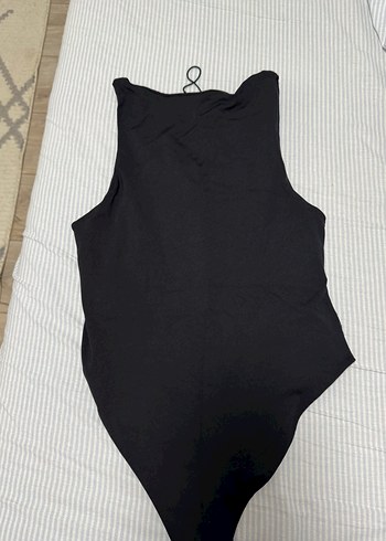 Pull&Bear Siyah Yüksek Yaka Kolsuz Body - Görsel 2