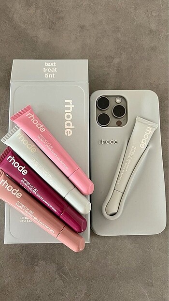 Rhode iPhone 15 plus case