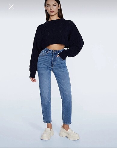 Stradivarius slim fit mom jean