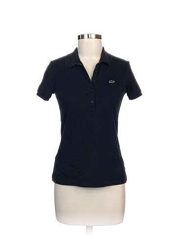 Lacoste T-shirt %70 İndirimli.