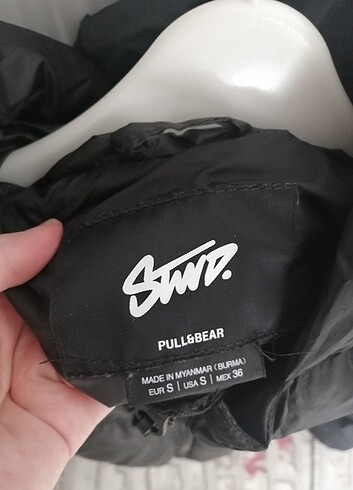 s Beden Pull & Bear şişme mont