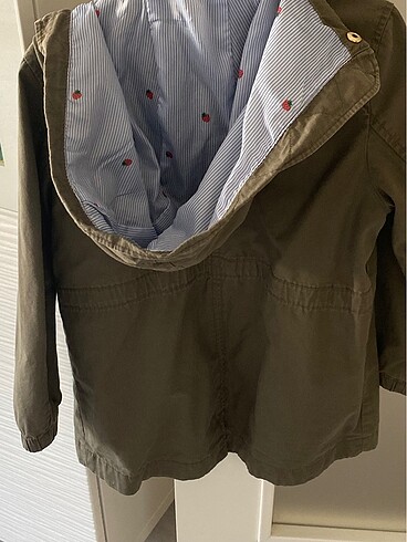5 Yaş Beden haki Renk Tençkot/ trench coat/ rüzgârlık kız çocuk H& M marka 5-6 yaş