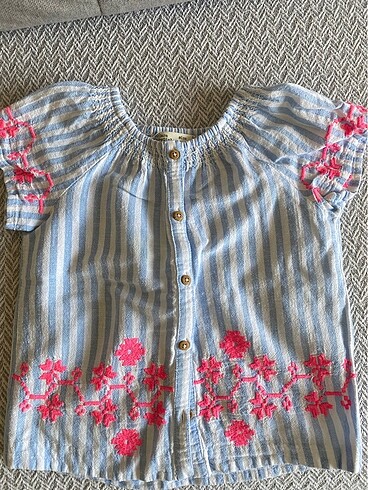 Zara kız çocuk bluz 3-4 yaş