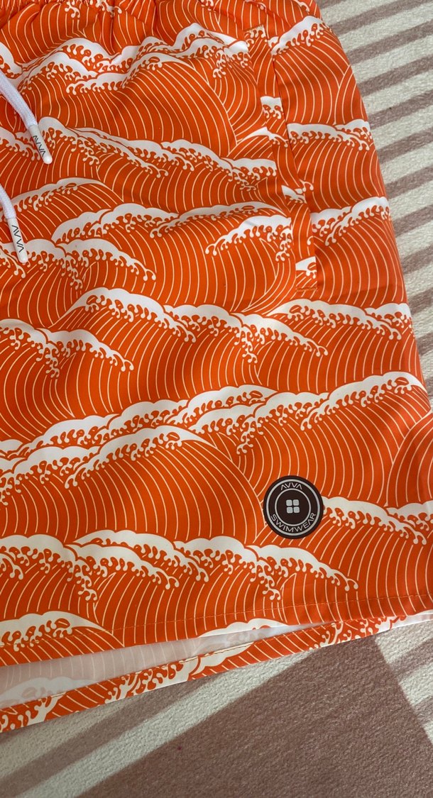 Turuncu Batik Desenli Mini Erkek çocuk Deniz Şortu - Görsel 3