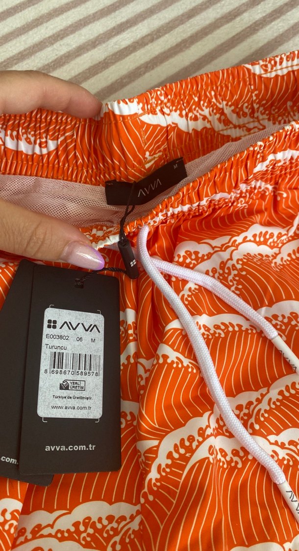 Turuncu Batik Desenli Mini Erkek çocuk Deniz Şortu - Görsel 2