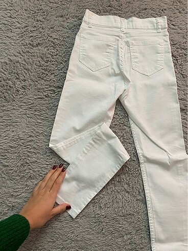 26 Beden beyaz Renk Beyaz slim fit pantolon