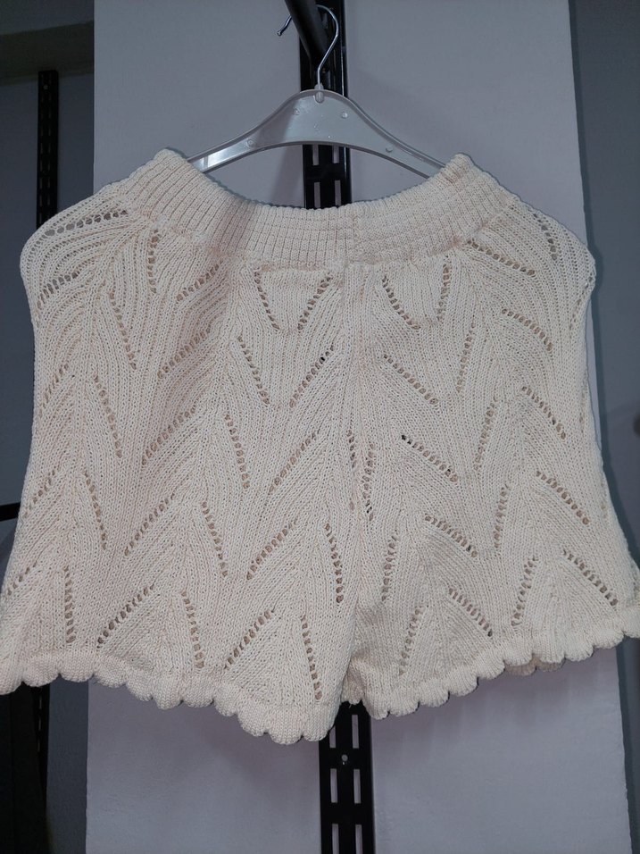 TOPTAN SATIS VARDIR SADECE 175 TL TAKIM
İ NA NILMAZ FIYAT - Görsel 2