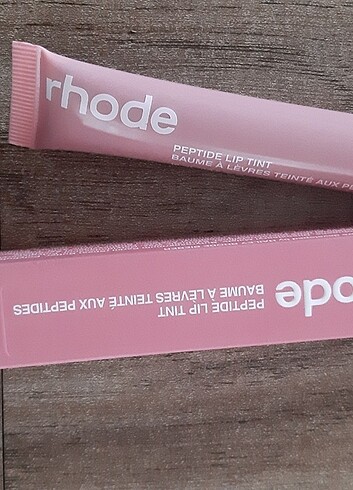 Diğer Rhode Lip tint