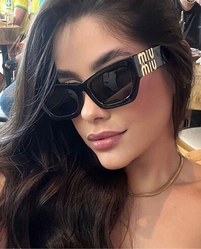 Miu Mİu - GüNeŞ GöZLüĞü uV4oo KRiSTaL CaM KuTuLu ANıNDa KaRGo