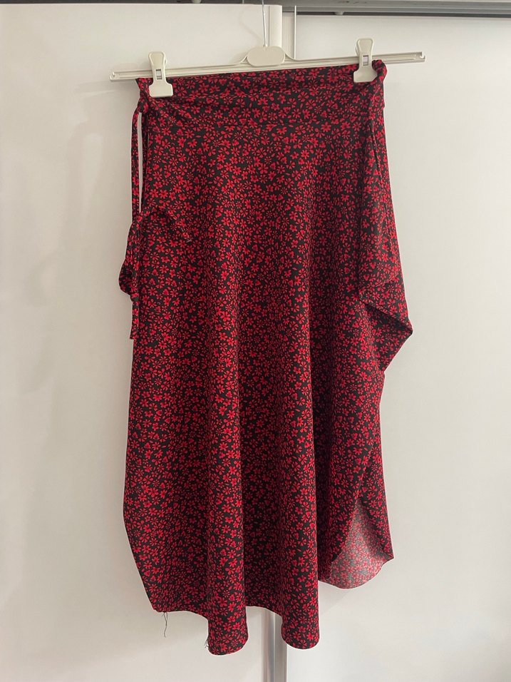 Kırmızı Drapeli Uzun Hamile Etek - Görsel 2