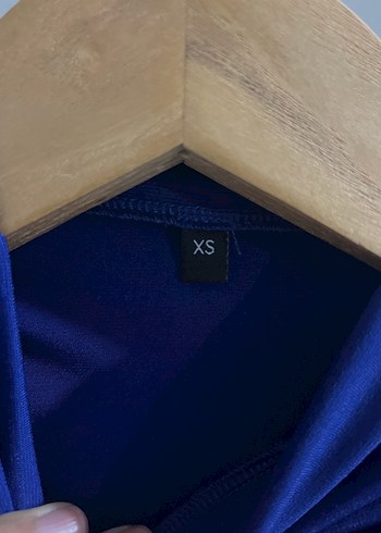 xs Beden Parlak Mavi Drapeli Yüksek Yakalı Bluz