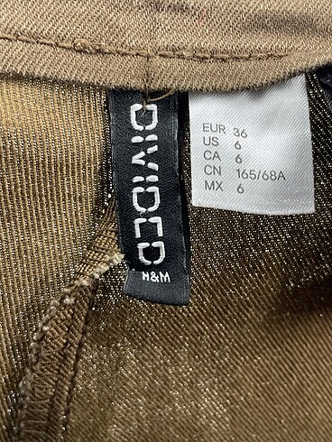 36 Beden çeşitli Renk H&M Kumaş Pantolon %70 İndirimli.