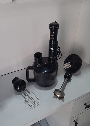 Siyah Çok Fonksiyonlu Blender Seti 

GÖRÜNENDEN BAŞKA PARÇA YOK! - Görsel 2