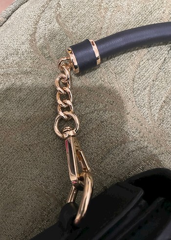 Siyah Deri Tokalı Kadın Omuz Çantası - Görsel 3