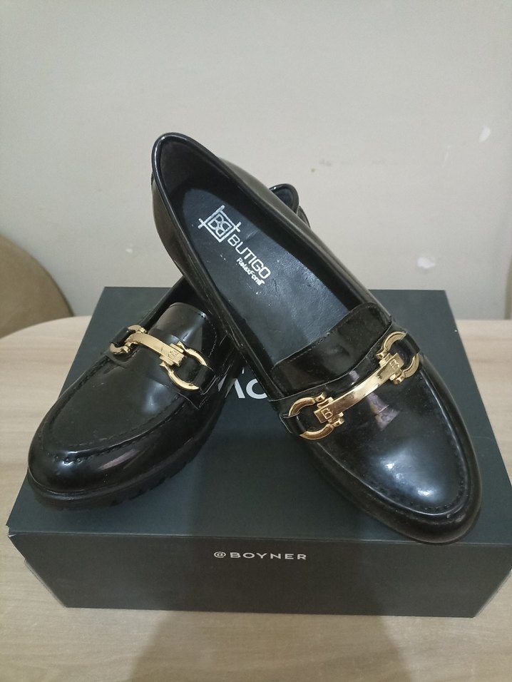 Kızlar için Klasik Siyah Rugan Loafer - Görsel 5